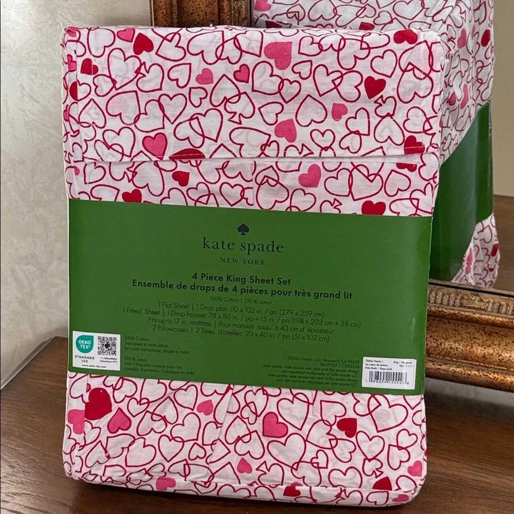 Kate Spade King size Red and Pink Heart Sheet Set.